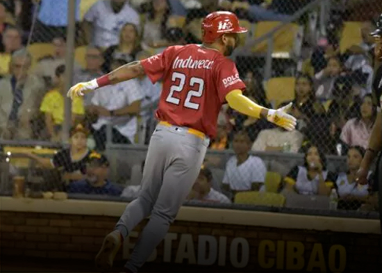 Sirí da HR y triple en triunfo 8-6 sobre Águilas