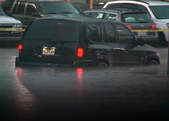 Tormentas dejan a miles de personas sin luz y causan inundaciones en Nueva York y New Jersey