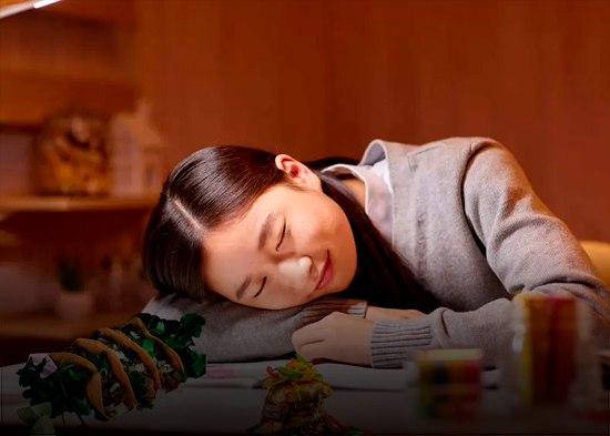 ¿Qué significa si tengo mucho sueño después de comer? Podría ser una señal de alarma