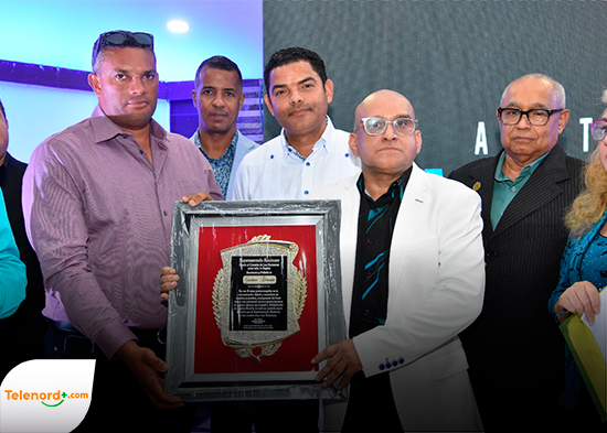 Gustavo Miranda celebra 35 años de pasión y entrega en la Locución Dominicana