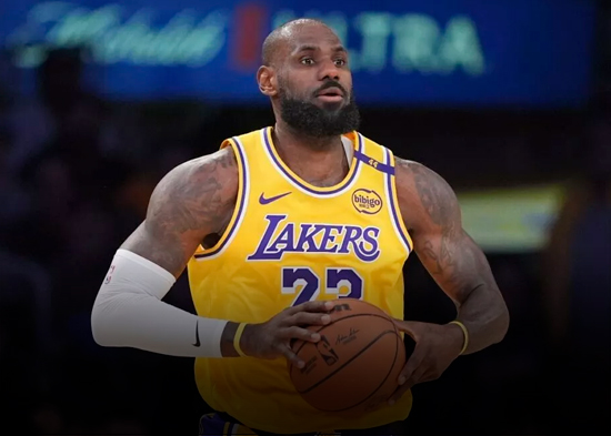 LeBron James se integrará hoy a los Lakers; debutaría mañana contra Utah