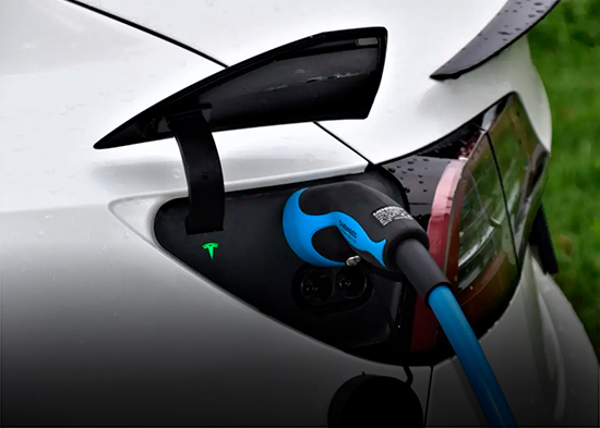 Te están mintiendo: un estudio revela cuánto duran en realidad la batería de los coches eléctricos