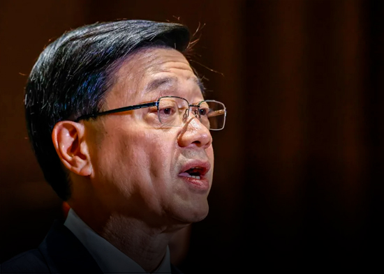 Hong Kong rompe lazos oficiales con Japón en medio de tensiones con China