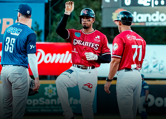 Gigantes vencen a Tigres y suben a la cuarta posición del béisbol invernal dominicano
