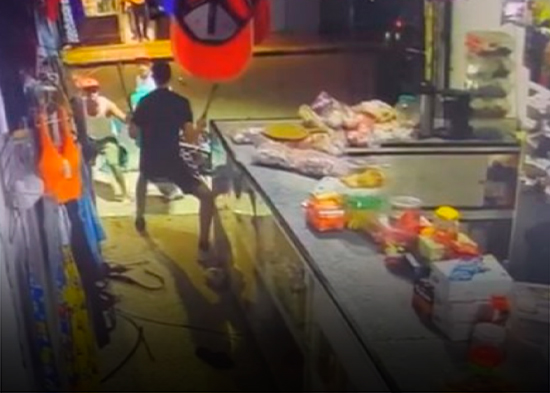 Banda ataca a comerciantes por negarse a fiar bebidas alcohólicas en el 24 de Abril