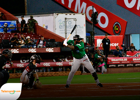 Miguel Sanó dispara dos jonrones en victoria de las Estrellas Orientales sobre Gigantes del Cibao