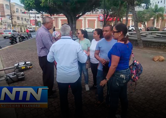 Comisión presidencial realiza plan de fumigación para evitar brotes de dengue en SFM