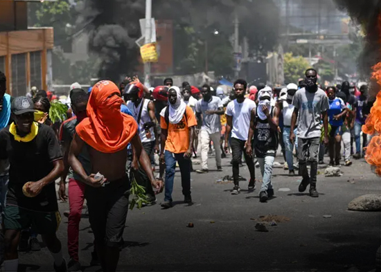 Policía haitiana confirma la muerte de 28 pandilleros en operativos contra bandas armadas