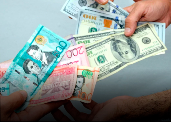 Comercio tiende a dolarizarse por aumento en la cotización del dólar
