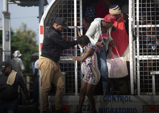 Autoridades detuvieron 87 embarazadas y parturientas haitianas en los hospitales