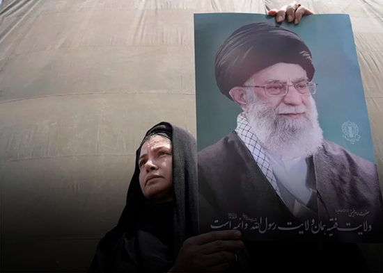 El líder supremo de Irán advierte a EEUU de que no intervenga en la guerra y avisa de “daño irreparable»