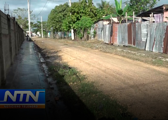 Denuncian mal estado de calles en el sector Villa Hortensia de SFM