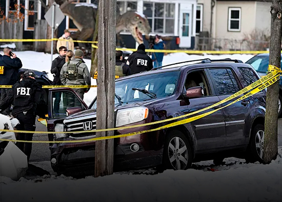 Mujer muere tras recibir disparos de agentes migratorios de EE. UU. en Minnesota