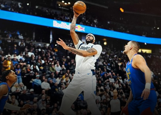 Anthony Davis será baja varios meses por cirugía de mano