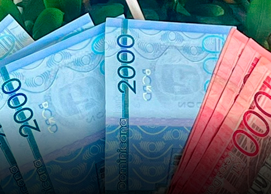 Salario mínimo sube, pero familias siguen sin cubrir gastos esenciales, según experto