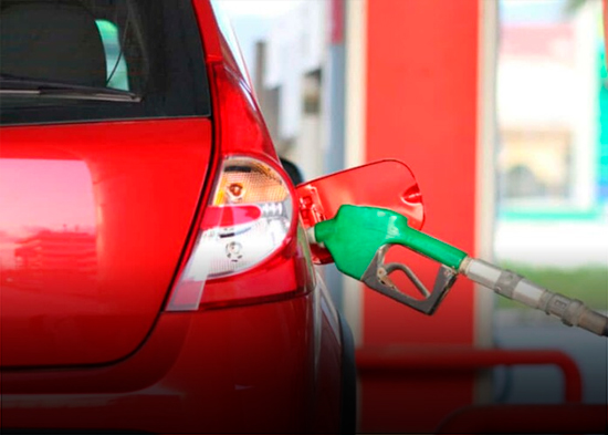 El precio de la gasolina se dispara en Nueva York por crisis global de petróleo