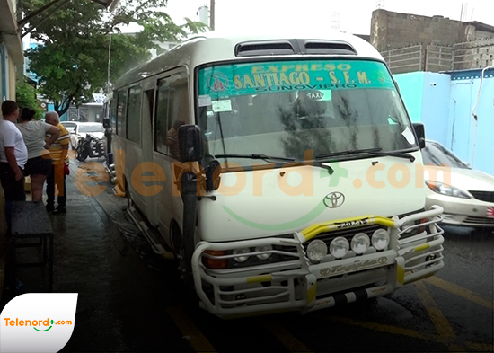 Disminuye flujo de pasajeros en paradas de Santo Domingo y Santiago