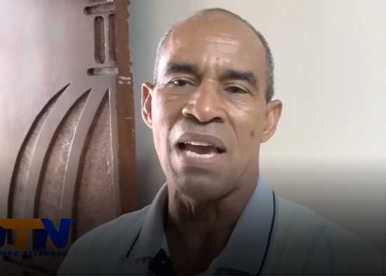 Autoridades y dirigentes de juntas de vecinos en SFM verifican plan de presupuesto para el 2026