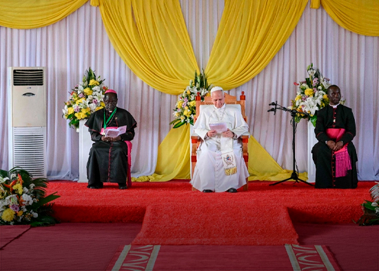 El papa dice que hay “pan para todos” si no se “acapara”