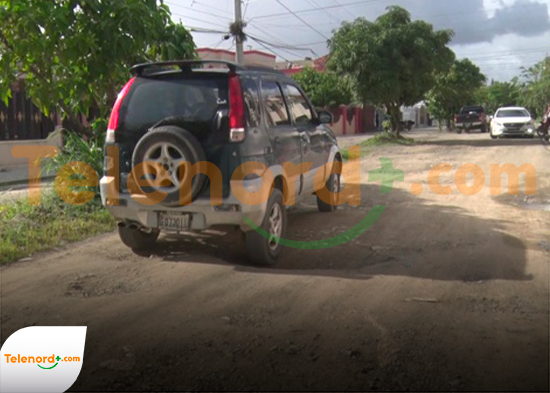 Calles intransitables en urbanización Toribio Camilo