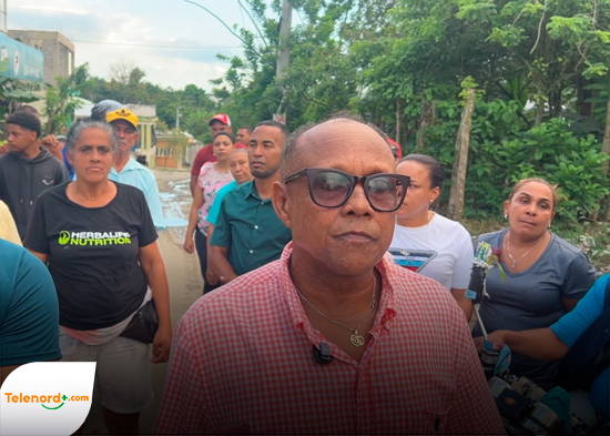 Residentes en el sector Cuesta Blanca SFM exigen diversas demandas a las autoridades