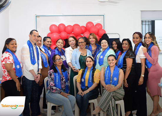 INTECOMPU realiza cierre del curso de maestría de ceremonia y oratoria