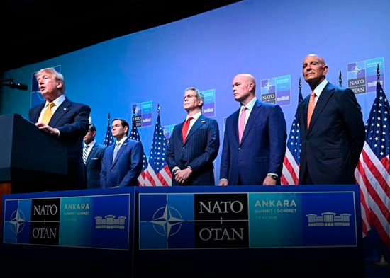 Trump ofrece a la OTAN un amplio e inesperado abrazo