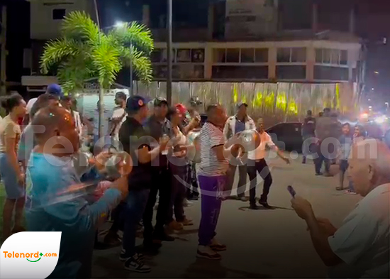 Con cacerolazos protestan en Pimentel exigiendo diversas reivindicaciones