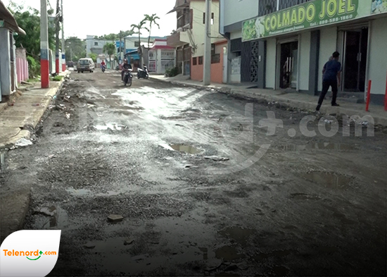 Continúan paralizados los trabajos en calle José Reyes SFM