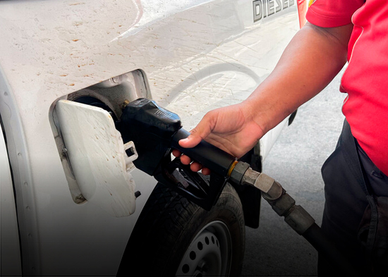 Congelan el precio de los principales combustibles; otros suben hasta RD$31 por galón