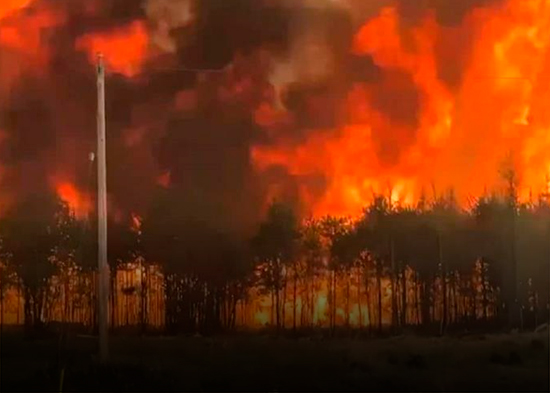 Más de 200 incendios fuera de control en Canadá