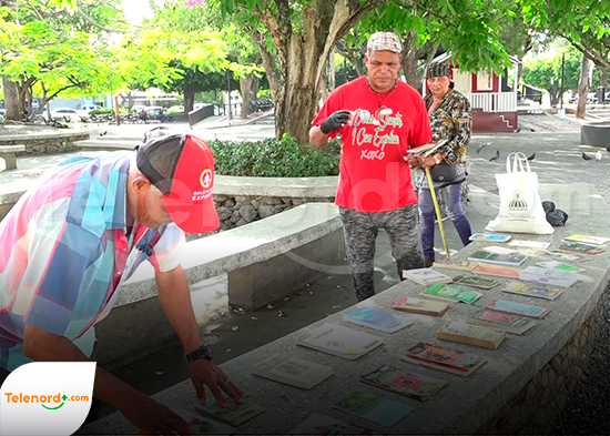 Impulsan la iniciativa "Leyendo con Papá" y "Leyendo con Santa Ana" para promover la lectura