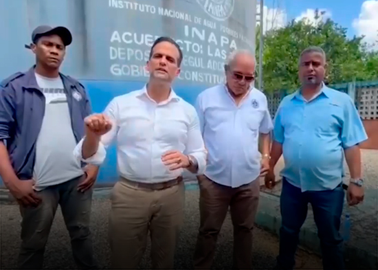 INAPA trabaja para normalizar el servicio de agua potable en el distrito municipal Las Taranas