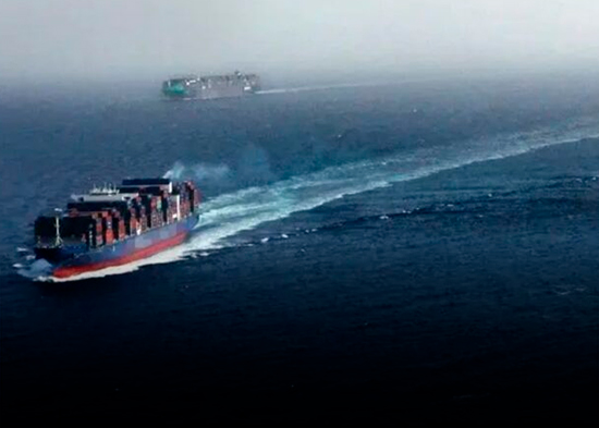 Arabia Saudí crea alianza regional y protegerá puertos en el Mar Rojo