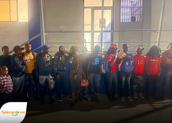 Ejército arresta a 14 migrantes indocumentados tras operativo con drones en Dajabón