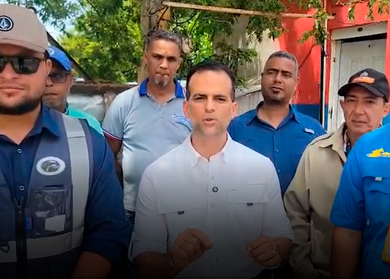 Obras Públicas e INAPA coordinan trabajos para resolver problemas de tuberías y calles en SFM