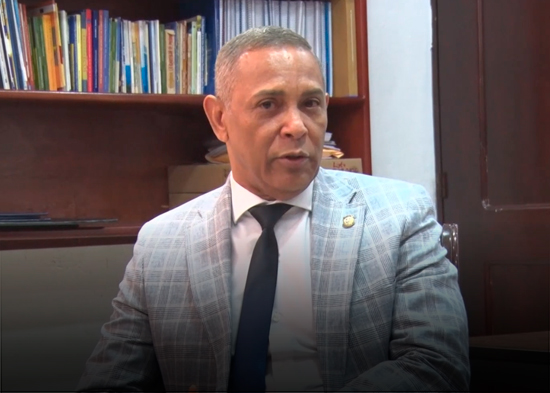 Senador de Duarte realiza visita de cortesía a la UASD-SFM